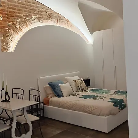 Serendipity Via Barbaroux 16 *